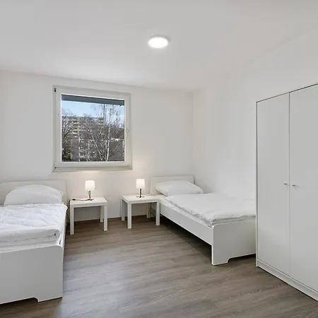 Apartment Stay- Fitter