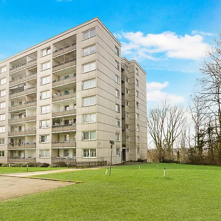 Apartment Stay- Fitter